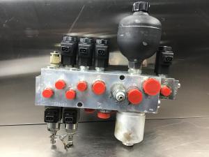 Liebherr Valvola pilota dell'olio